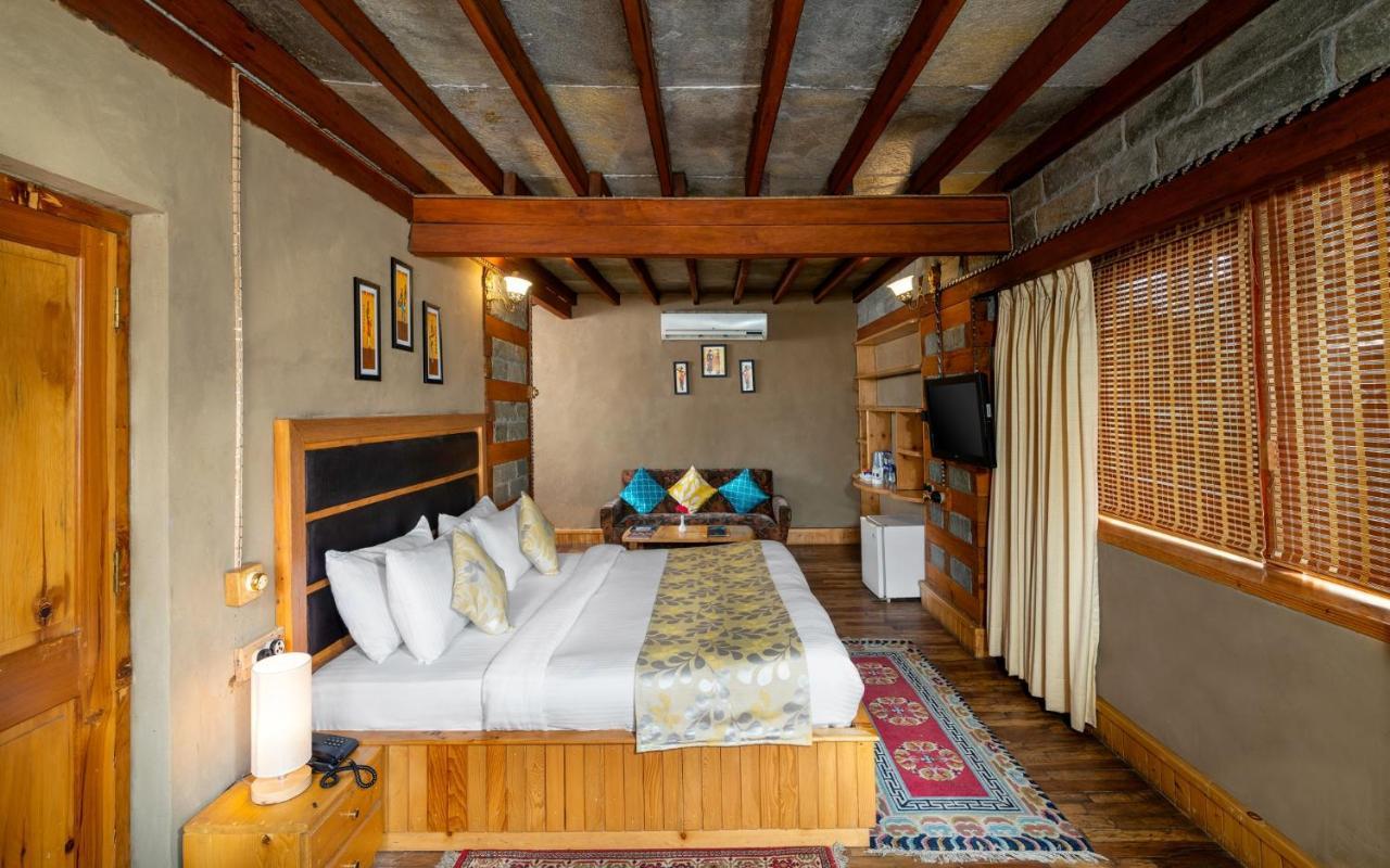 Shobla Kaathkuni Royale Hotel Kullu Luaran gambar
